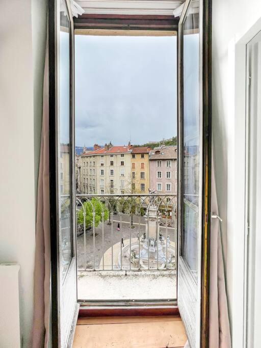 Hyper-Centre De Grenoble, Suite Parentale - Wifi Fibre - Cocon المظهر الخارجي الصورة